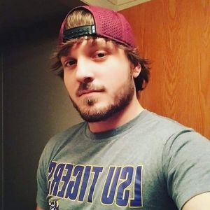 Meet your Posher, Jonathan